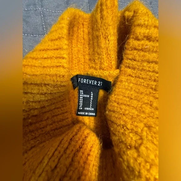 forever 21 oranger Ribbed Mock  turtleneck sweater - Picture 8 of 8